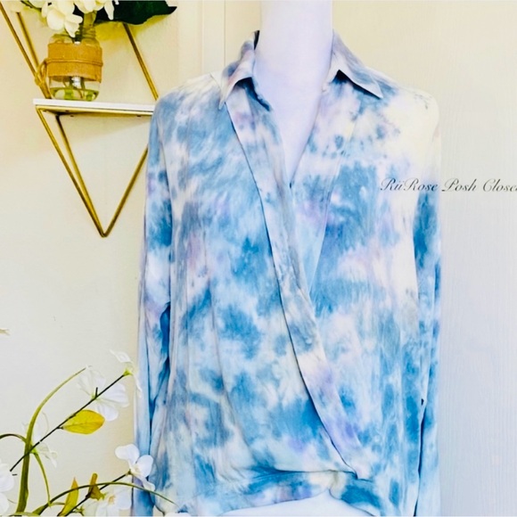 NWT YF&B Soho Tie Dye Blouse - Picture 2 of 9